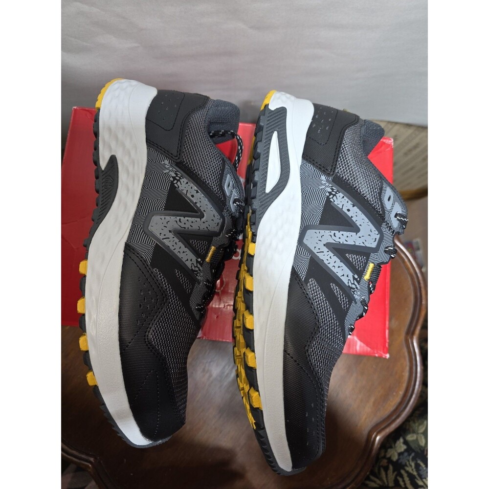 New Balance 410v8 Trail Running Shoes Mens 11.5 4E Extra Wide Gray Black NIB - Picture 5 of 10